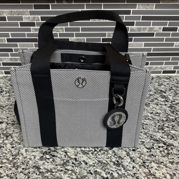 lululemon athletica Handbags - Lululemon Athletica - Two Tone Canvas Mini 4.5L